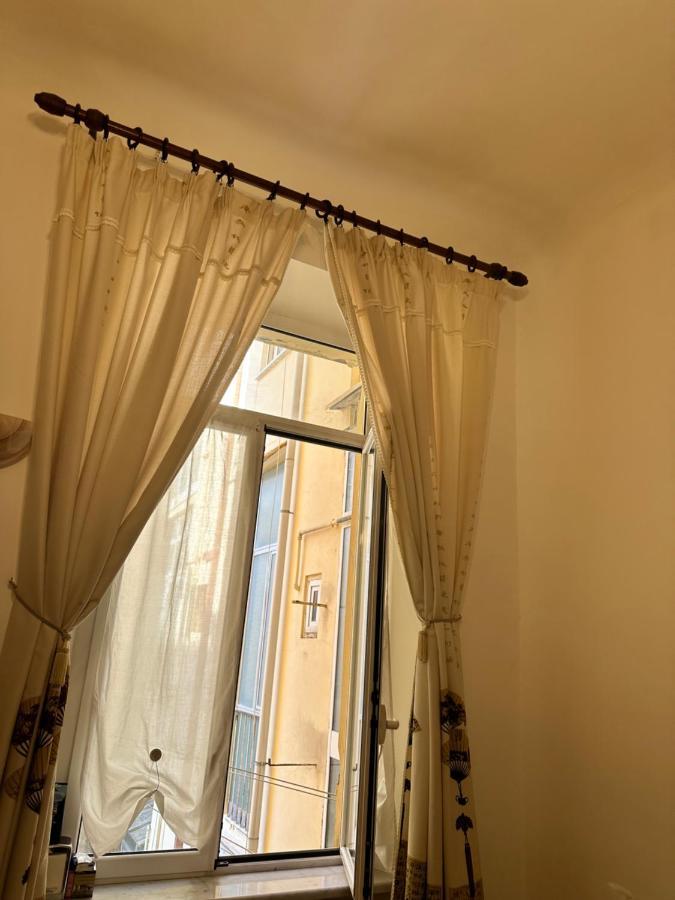 Alloggio In Centro Ben Servito Savona Exterior photo